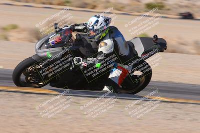 media/Dec-10-2023-SoCal Trackdays (Sun) [[0ce70f5433]]/Turn 9 Inside Set 2 (1115am)/